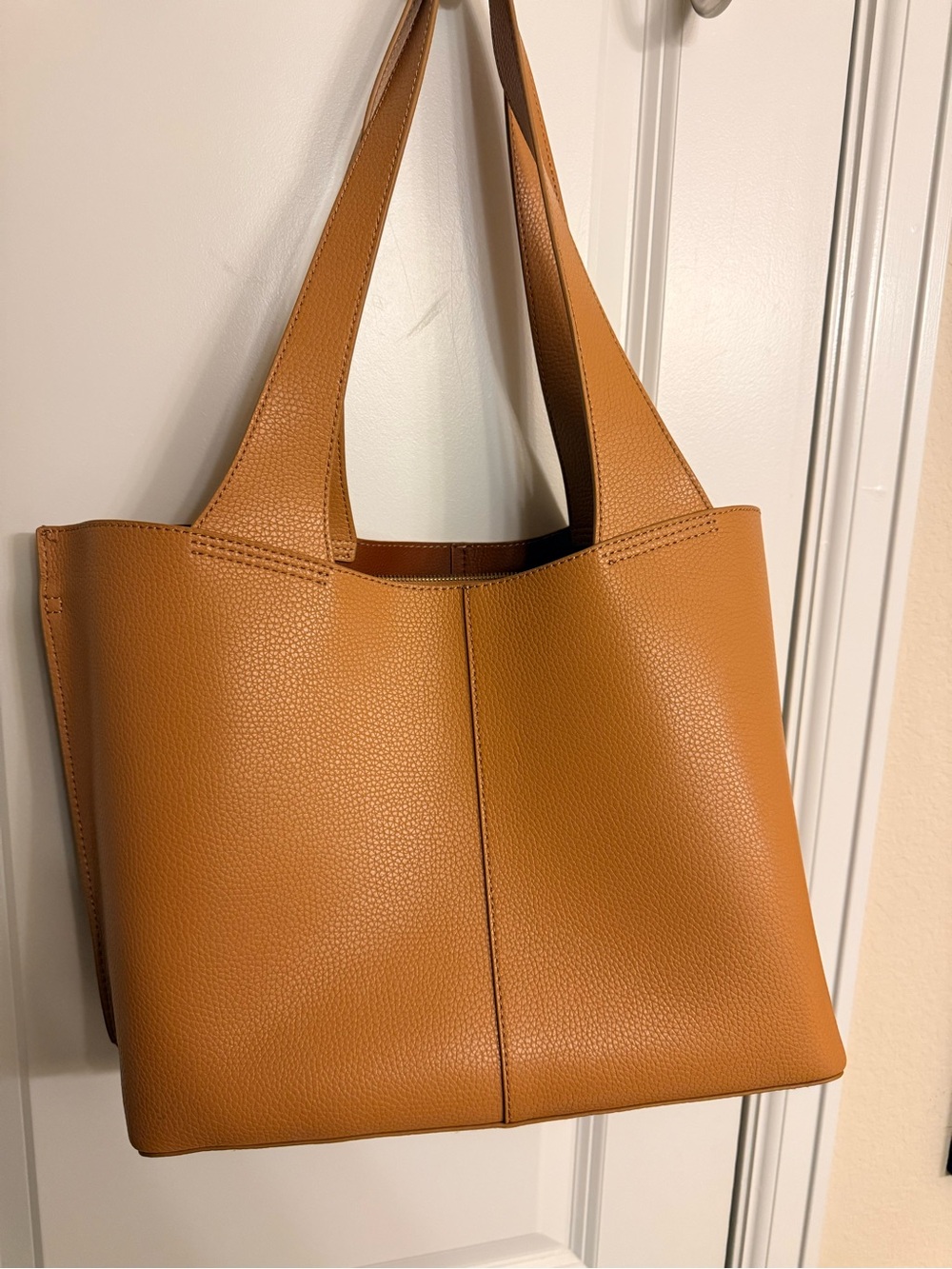 HOBO Pebbled Leather Tan-Cognac Vida  Tote - Picture 8 of 11